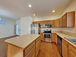 18114 17th Ave Ct E in Spanaway, WA - Building Photo - Building Photo