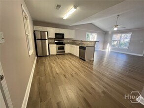 100 Fair Oaks Dr in Athens, GA - Building Photo - Building Photo