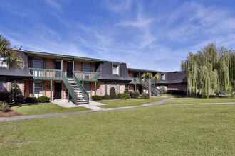 Heritage Square Apartments in Savannah, GA - Building Photo - Building Photo