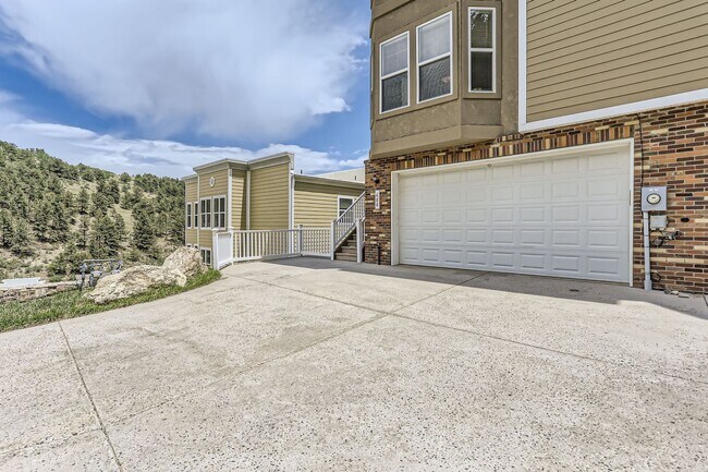 688 Martin Dr in Central City, CO - Building Photo - Building Photo