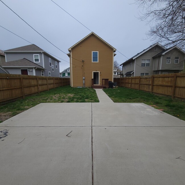 3123 Broadway St in Indianapolis, IN - Building Photo - Building Photo