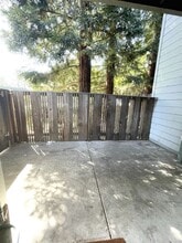 1203 Eardley Ave in Santa Rosa, CA - Building Photo - Building Photo