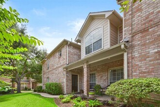 1110 Enclave Square W in Houston, TX - Building Photo - Building Photo