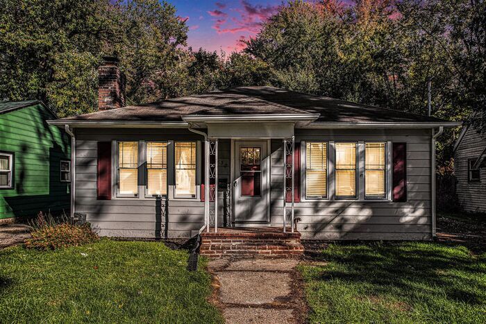 630 Dayton Ave in Kalamazoo, MI - Building Photo