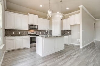 3332 Arrow Creek Dr in Granbury, TX - Foto de edificio - Building Photo