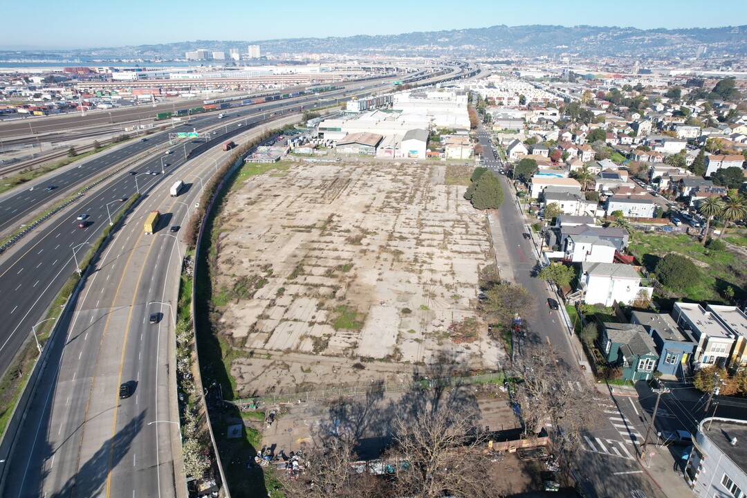 The Phoenix in Oakland, CA - Foto de edificio