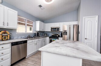 6415 Bosque Meadows Pl NW in Albuquerque, NM - Building Photo - Building Photo