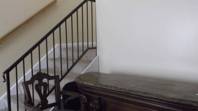 1451 Roberts Rd in Memphis, TN - Building Photo - Building Photo