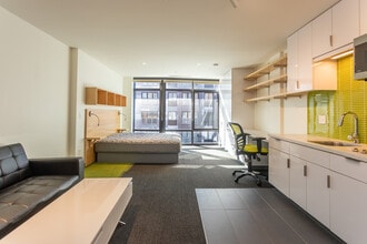 The Carey Building Luxury Apartments in Ithaca, NY - Foto de edificio - Interior Photo