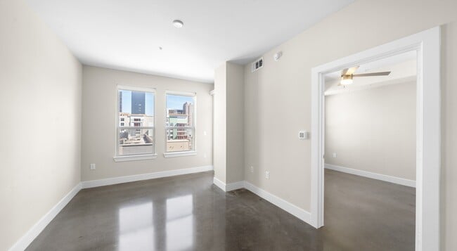 property at 1825 San Jacinto St