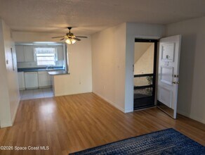 3135 Shady Dell Ln, Unit 112 in Melbourne, FL - Building Photo - Building Photo