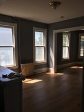 61 Henry Ave, Unit 61 Henry Ave. in Pittsfield, MA - Foto de edificio - Building Photo