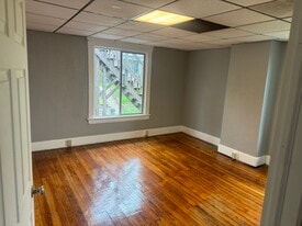 216 Watson Ave, Unit 2 in Fairmont, WV - Building Photo