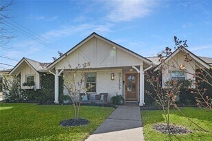 5503 Cheshire Ln in Houston, TX - Building Photo