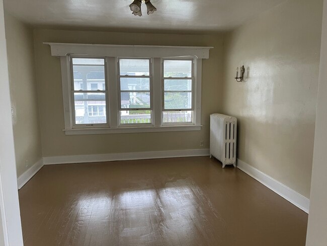 642 Providence St, Unit 2