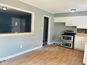 3729 Somerset Dr in Gastonia, NC - Building Photo - Building Photo