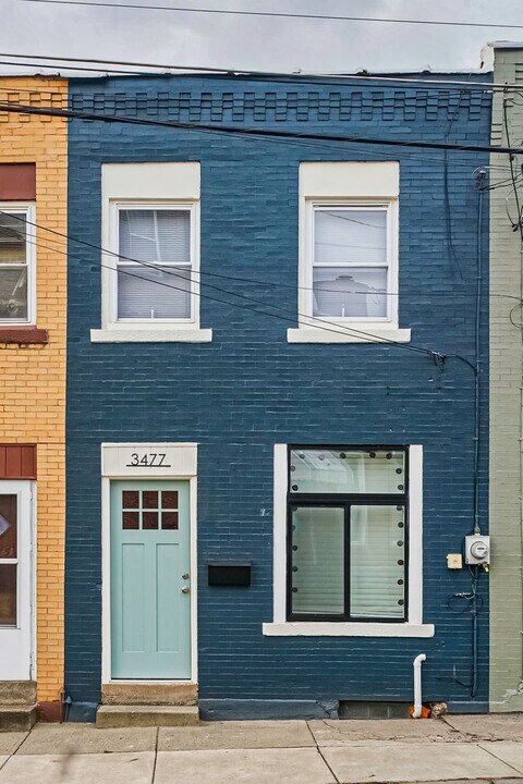 3477 Denny St in Pittsburgh, PA - Building Photo