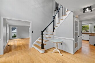 8608 Oak Brook Ln in Fairfax Station, VA - Building Photo - Building Photo