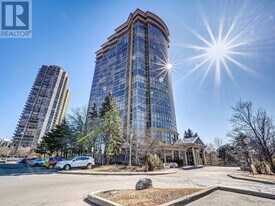 50 Eglinton Ave W in Mississauga, ON - Building Photo