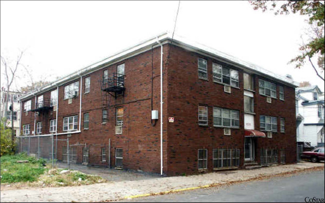 291 Wainwright St in Newark, NJ - Foto de edificio - Building Photo