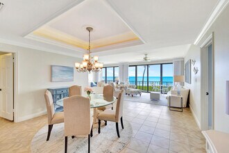 70 Celestial Way in Juno Beach, FL - Foto de edificio - Building Photo