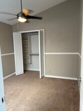 1406 Brook Run in San Antonio, TX - Building Photo - Building Photo