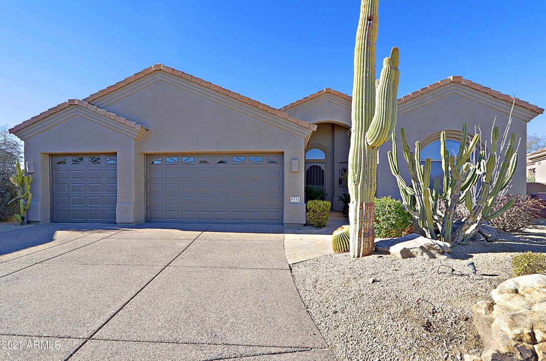 9338 E Prairie Cir in Scottsdale, AZ - Building Photo