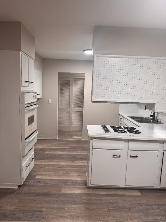 12-14 Grove Ct, Unit 32 Grove Court in Marysville, OH - Foto de edificio