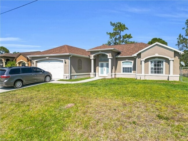 property at 682 Delmonico St