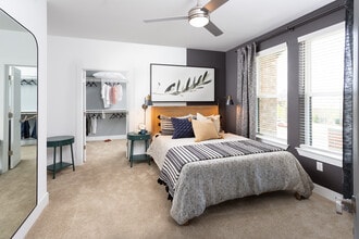 Elan Madison Yards in Atlanta, GA - Foto de edificio - Building Photo
