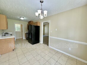 9616 Gooden Dr in Fayetteville, NC - Building Photo - Building Photo