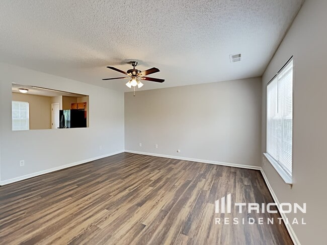 401 Peachtree Rd in Charlotte, NC - Building Photo - Building Photo
