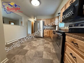 520 E 8th St in Laurel, MT - Building Photo - Building Photo