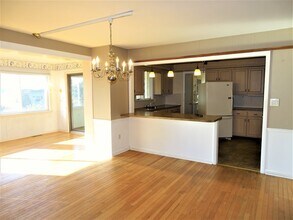 1357 E Oregon Rd in Lititz, PA - Building Photo - Building Photo