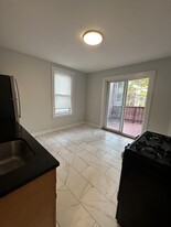 861 E 1st St, Unit 2 Apartamentos