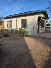 1049 N Jacobus Ave in Tucson, AZ - Building Photo - Building Photo