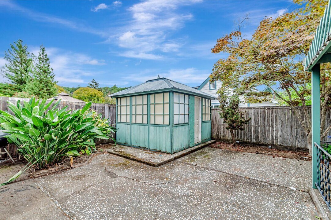 1520 Hexem Ave in Santa Rosa, CA - Building Photo