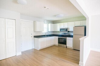 605 Nixon St in Wilmington, NC - Building Photo - Building Photo