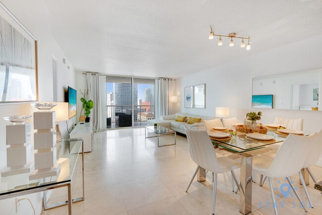 1200 Brickell Bay Dr