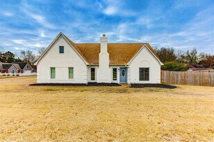 7105 Santa Cruz Dr in Bartlett, TN - Building Photo