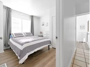 228 S 900 E in Salt Lake City, UT - Building Photo - Building Photo