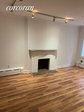 208 E 78th St-Unit -: Grdn Fl in New York, NY - Building Photo - Building Photo