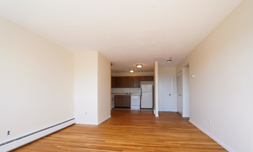 95 Sutherland Rd, Unit 95 Sutherland Rd #4c in Boston, MA - Building Photo - Building Photo