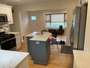 13 Richards Dr in Colonie, NY - Building Photo - Building Photo