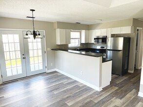 809 Tisbury Ln in Wilmington, NC - Building Photo - Building Photo