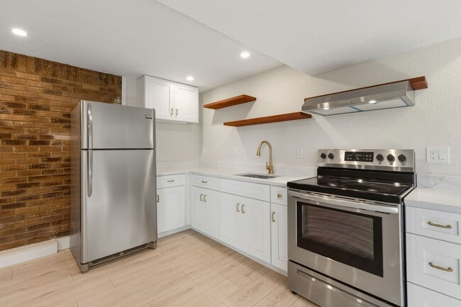 property at 5313 Olde Stage Rd