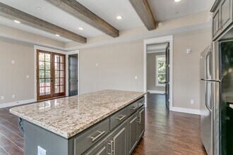 1418 University Blvd-Unit -B in Tuscaloosa, AL - Building Photo - Building Photo