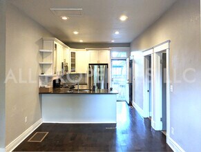 1319 E 27th Ave in Denver, CO - Building Photo - Building Photo