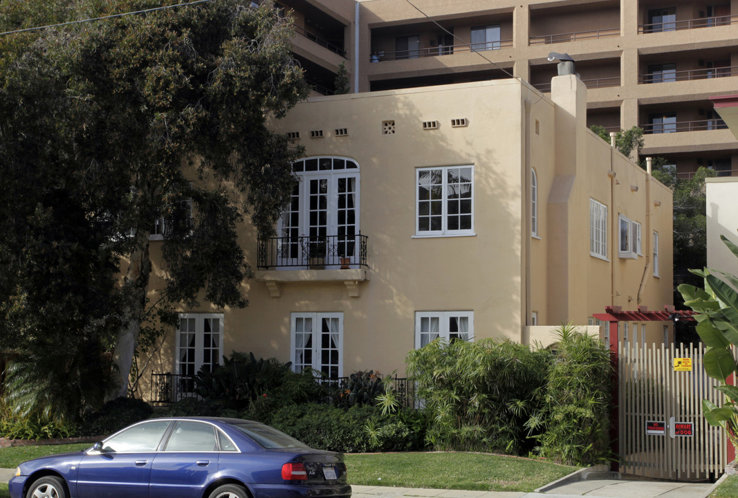 2528-2530 Front St in San Diego, CA - Building Photo