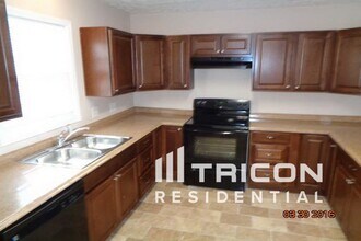 2310 Mills Wood Run in Canton, GA - Building Photo - Building Photo